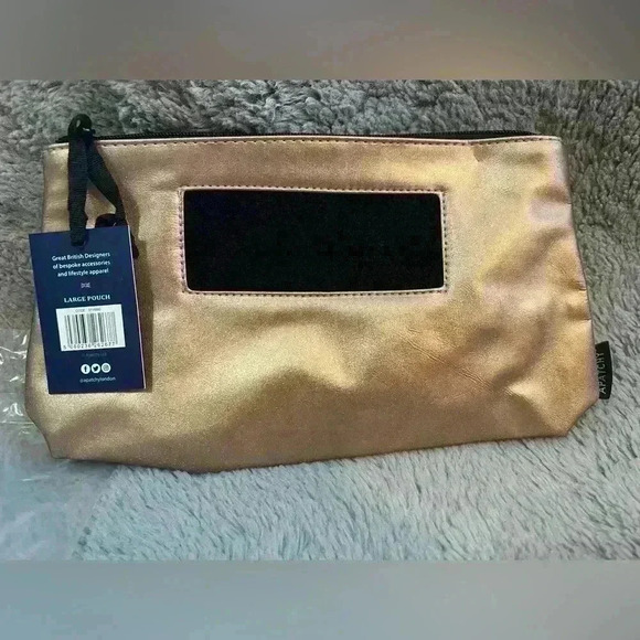 NWT Apatchy London large makeup bag with patches - Picture 2 of 6
